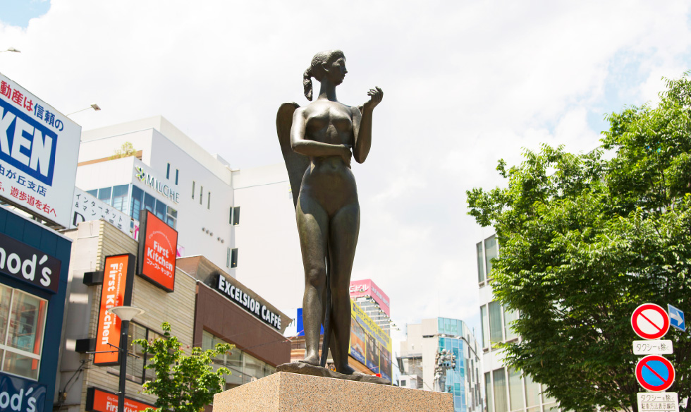 自由が丘駅前（290m）