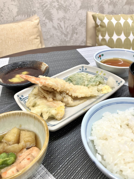 十三夜のお食事の写真